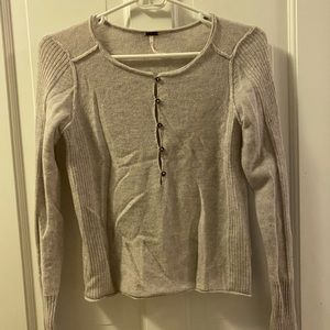 FREE PEOPLE - LIGHTWEIGHT SWEATER
